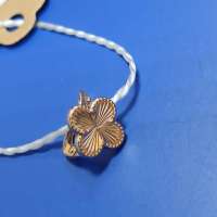Серьга одна золото 585 0,82g, вес изделия 0.82g