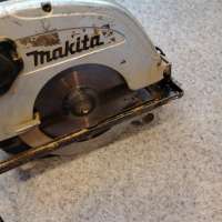 Makita 5704R