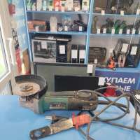 Makita 9558HP