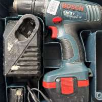 Bosch GSR 12V 3 601 J95 500 с СЗУ