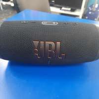 JBL Charge 5