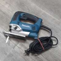 Makita JV0600
