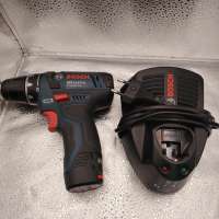 Bosch GSR 10,8-2-LI с СЗУ