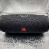 JBL Charge 4