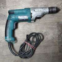 Makita HP2051F