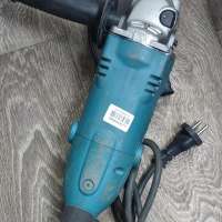 Makita GA6021C