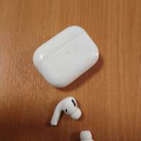 Apple AirPods Pro (A2083, A2084)