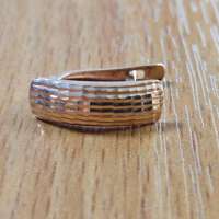 Серьга одна золото 585 0,75g, вес изделия 0.75g