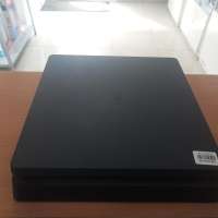 Sony PlayStation 4 Slim 1TB (CUH-2116B)