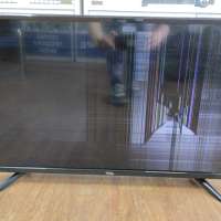 TCL LED32D2710