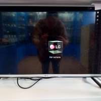 LG 32LF550U