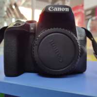 Canon EOS 850D kit 