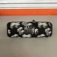 JBL Flip 6 Martin Garrix Edition