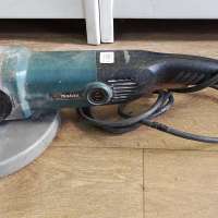 Makita GA9010C