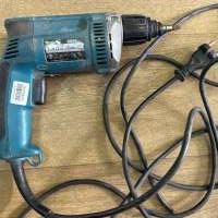 Makita 6825