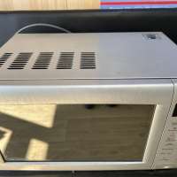 Panasonic NN-GD576M