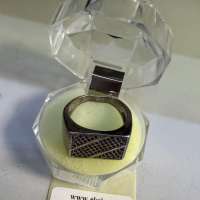 Кольцо серебро 925 7,34g, вес изделия 8.08g, размер 19, 30 камней и более
