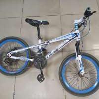 Leiges ATX700