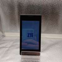 ZTE V815W Duos