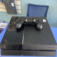 Sony PlayStation 4 500GB (CUH-1001A)