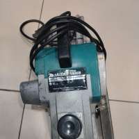 Makita 1806B