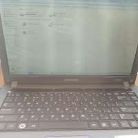 Samsung NP-R425-JT01RU