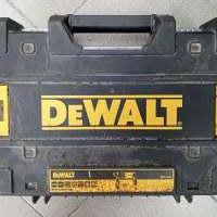 DeWALT D25143K