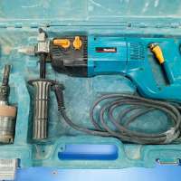Makita 8406C