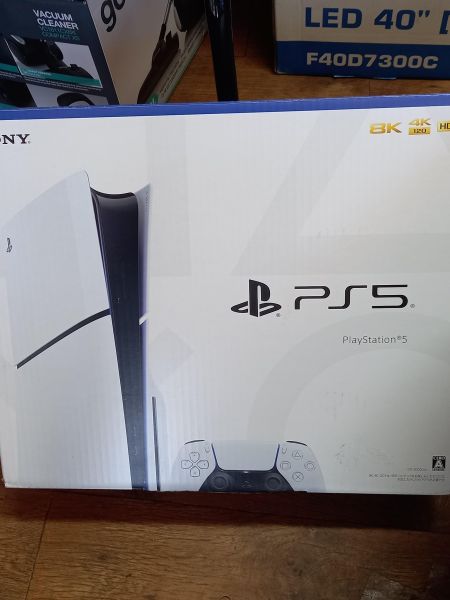 Купить Sony PlayStation 5 Slim 1TB (CFI-2000) в Усолье-Сибирское за 47299 руб.